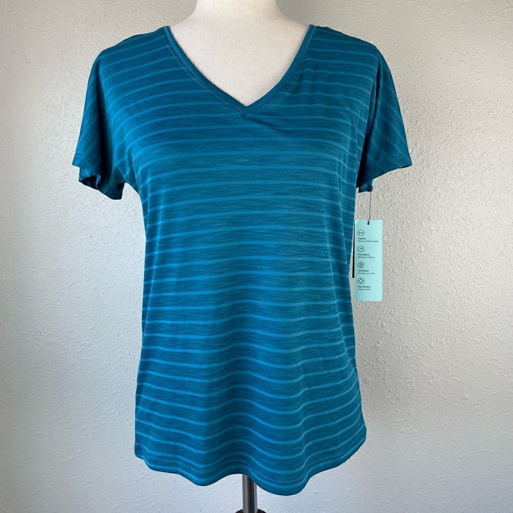 NWT Ideology V-Neck Short Sleeve Top Size S